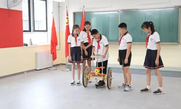 提高學生思維能力科學非遺多元特征課程促進全面發展 提高學生思維能力科學非遺多元特征課程促進全面發展