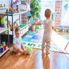 上海口譯官網!上海口譯官網,為幫助在滬的眾多外籍人士了解疫情